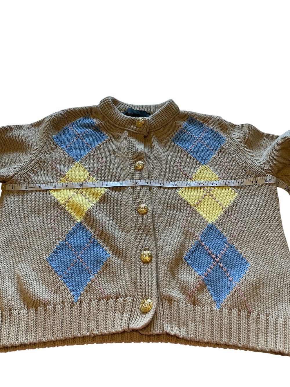 Zara Beige Argyle Knit Cardigan with Gold Buttons.
Size Medium - Picture 7 of 9